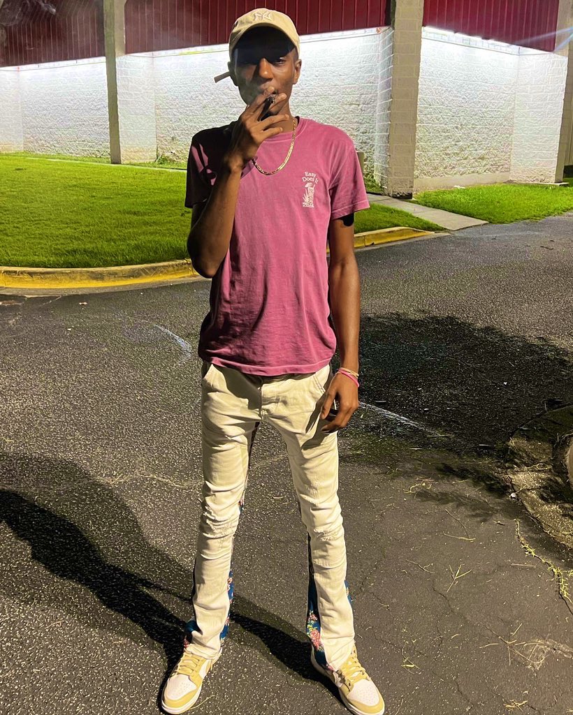 Loading📶 tweet media