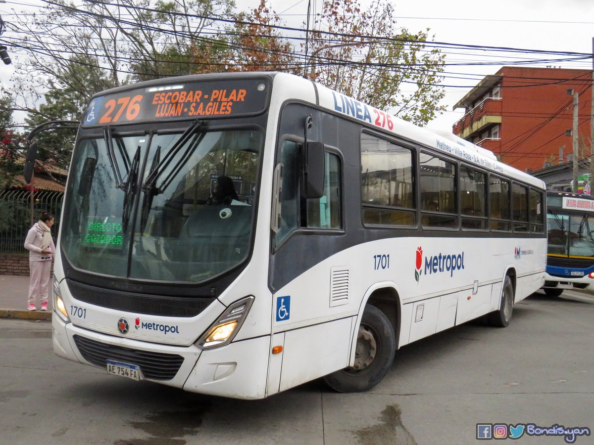 BondisYan's tweet photo. .
Línea ❷❼❻ / Interno 1701 / Cía. La Isleña S.R.L. (La Nueva Metropol) / Mercedes-Benz OF-1721L / Marcopolo TORINO / Con A-A / Patente AE754FA / Año 2021 .
.
#linea276 #compañíalaisleñasrl #lanuevametropol #mercedesbenz #mercedesbenzbus #of1721 #marcopolotorino #marcopolo https://t.co/eWBtOWqi8i