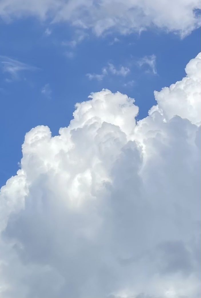 kodomo555's tweet photo. O nuvem do verão 
#夏の☁️雲 https://t.co/9Zc4KcaMHt