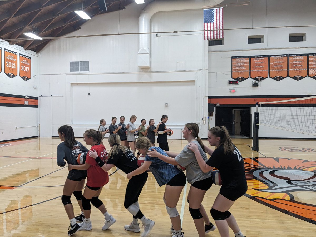 cworthEng's tweet photo. Just a little team bonding during our first day of practice! #trojanforce322 #elmwood322 #IHSA https://t.co/2FJ0LIg3AS