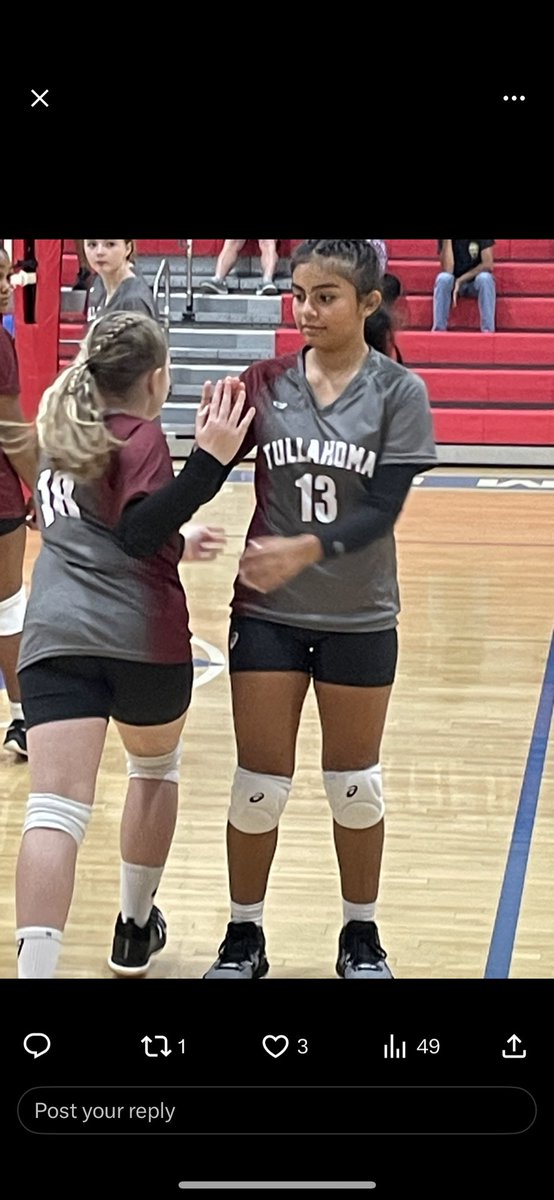 ttownMSvolley's tweet photo. Our girls played at home 
today in a non district match. Both JV and V took the wins against Flintville. 
  Jv: 25-8 / 25-20 
  V: 25-12 / 25-19 https://t.co/dFI7RlHQ5K