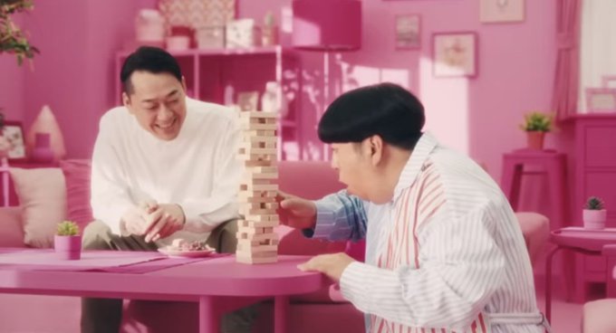 このカップル仲良いな。 https://t.co/hFfCH2SD9w