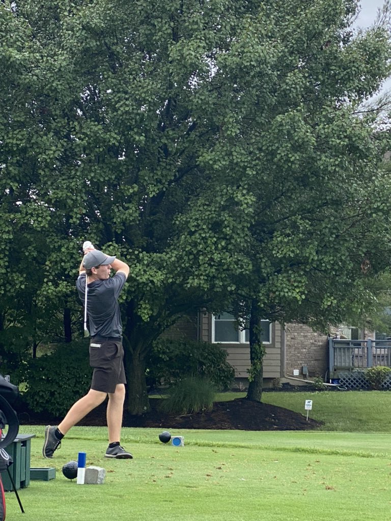 BoroBoysGolf's tweet photo. @heatherwoodegc The Varsity Blue team finished 6/20 teams today at the Lakota East Invitational at Wetherington CC.

Team score - 307

Gavin Augenstein 75
Bradley Hinkel 77
Eian Cambria 77
Brogan Cambria 78
Jack Hutcheson 80 https://t.co/9fDzY1ZsBk