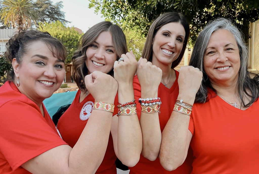 ✨ Embracing faith and friendship 🌟 Icon artist @sacred_image_icons and friends wearing our Holy Family cuff at their retreat, bringing strength, love, and style to their journey. 

#faithandfriendship #mysaintmyhero