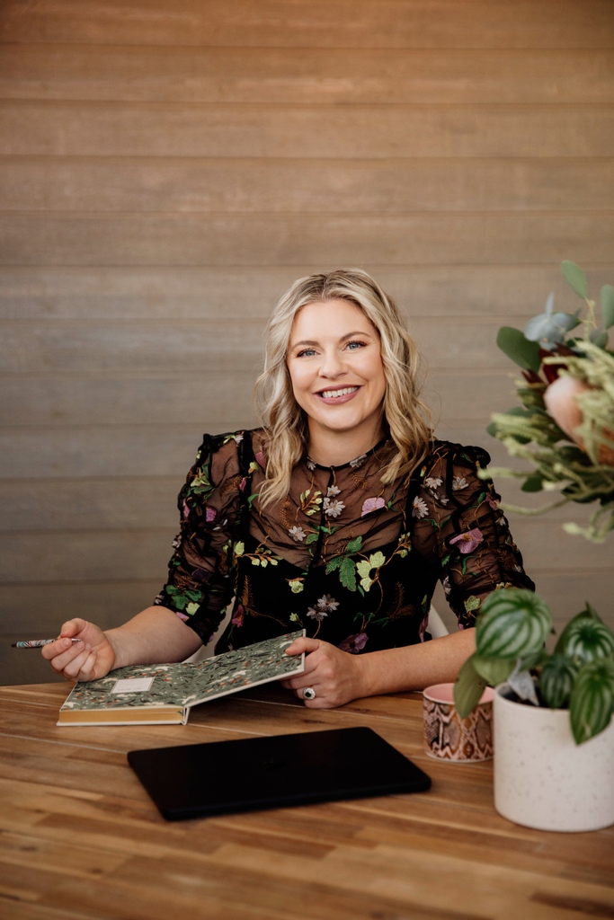 Bec Sands tweet media