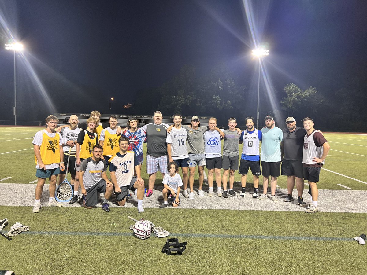 VianneyLacrosse's tweet photo. Thanks to everyone that came out tonight.  Sorry I didn’t get the pic before a bunch of guys got away! https://t.co/BbRNVMNhcp