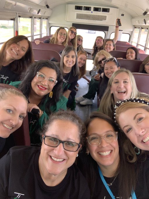 EckroteMs's tweet photo. Such a fun day 🍎💚 #ProsperProud https://t.co/R18j0sXBH3