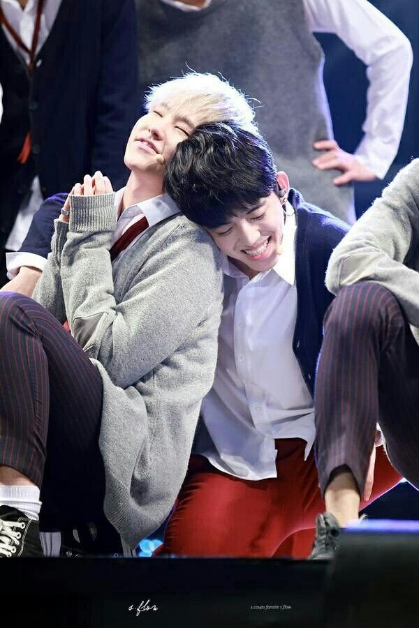 hourlykwon's tweet photo. #알리지_생일자_에스쿱스_등장중
#SCOUPS_Bday_Right_Here https://t.co/ZpWvlkQNga