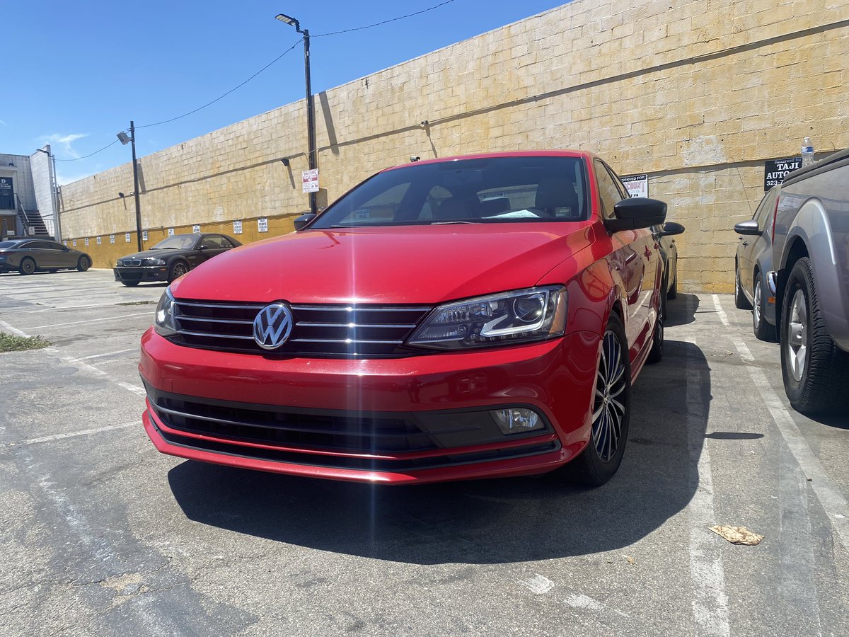MaxIrung's tweet photo. 2016 Volkswagen Jetta
Manual transmission 
Clean title
98,100 mileage 
Priced at $11,908
Financing options available.

“If cars had Tinder profiles, the Volkswagen Jetta would list ‘Reliable, good listener, enjoys long drives’ as its bio.” https://t.co/mDHs8lDON1