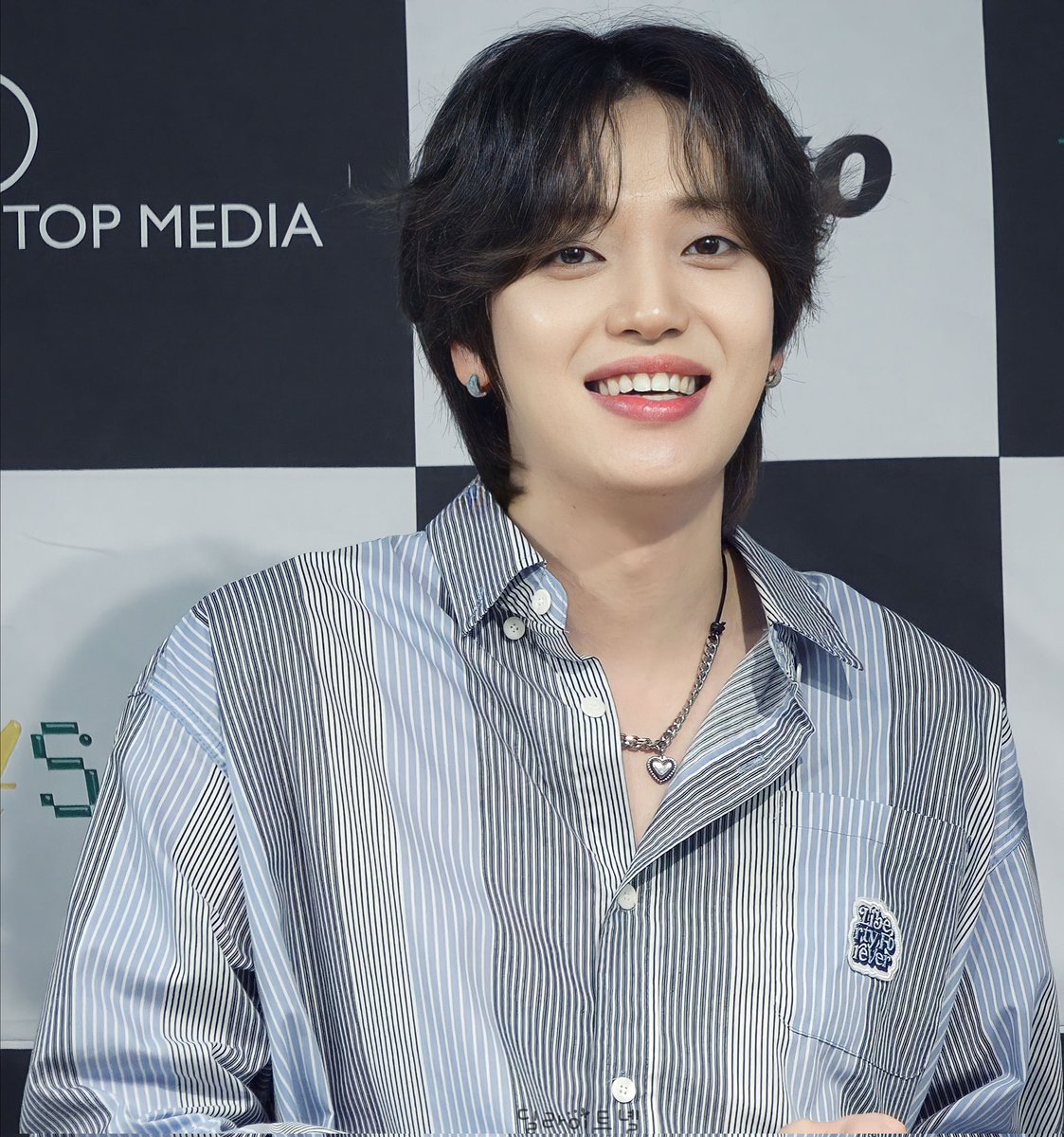 230805 TEEN TOP [4SHO] RELEASE EVENT #니엘 

오빠 예쁜미소 오래오래 보여조☺