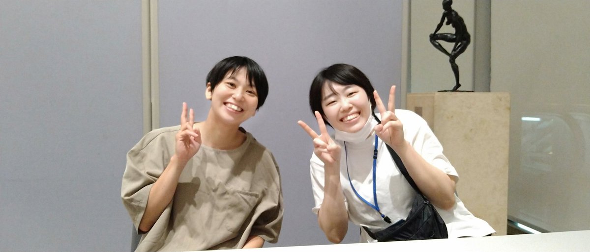 U_STOMAT_LLC's tweet photo. 日本テレビホールで開催した「THE W LIVE 2023」審査員
各プロダクションの漫才、コント、ピンの女性芸人が集う白熱のライブ。ネタ終わりに作家とディレクターが講評するというもの。
#スーパーニュウニュウ ふるやちゃん、#ポンループ アミちゃんのユニット #POFFY と #足腰げんき教室 が面白かった😀 https://t.co/2HsSN8KNSY