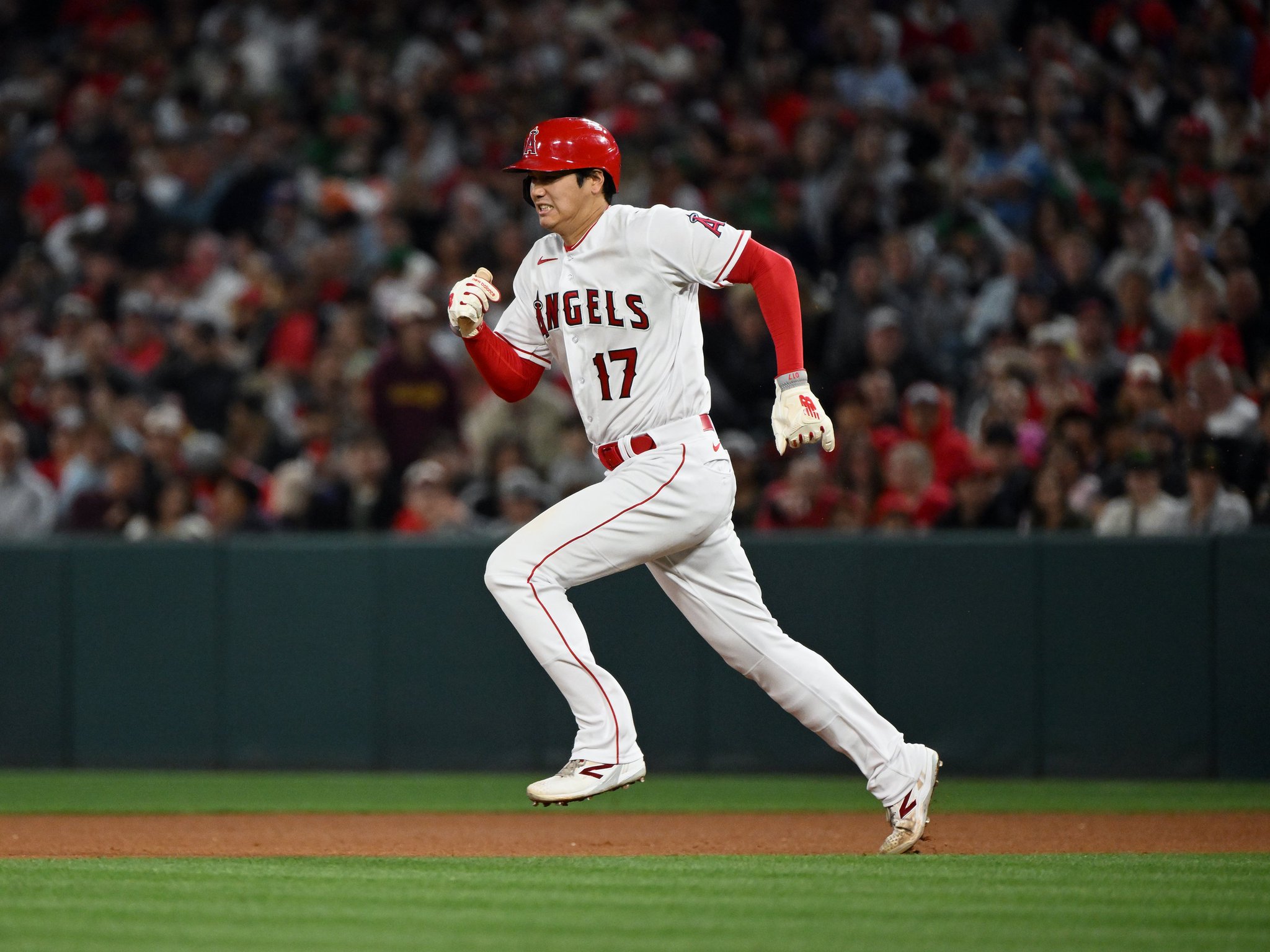 [分享] 大谷成為史上第一位在球隊前115場比賽達成