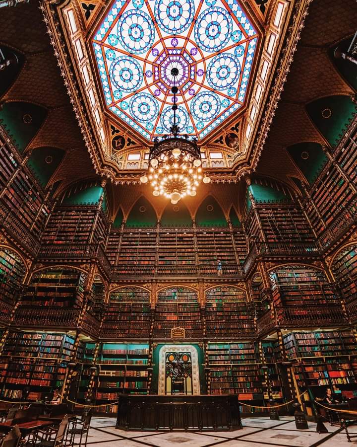 EstiloMDF's tweet image. Sala de Lectura Real Portuguesa,  Río de Janeiro,  Brasil 🇧🇷 🖤