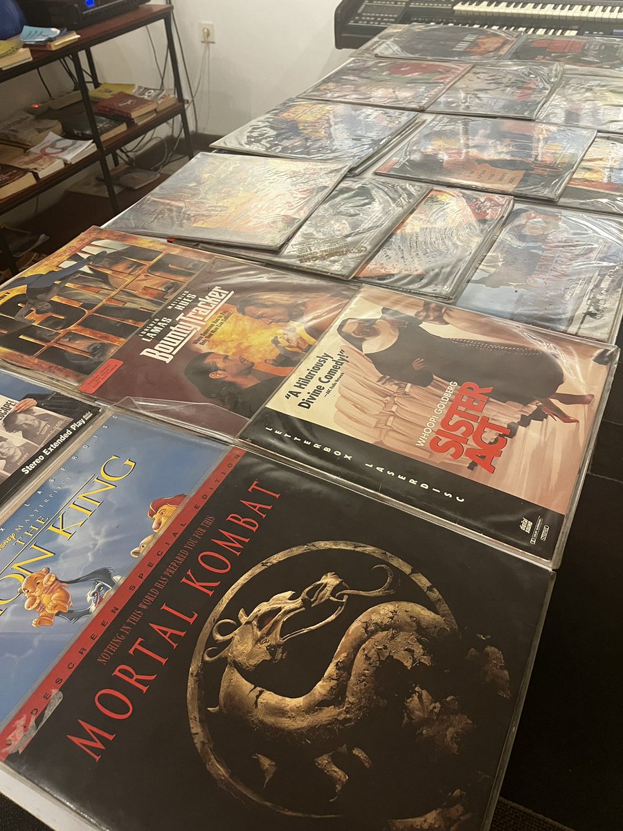 deǝoǝed tweet media