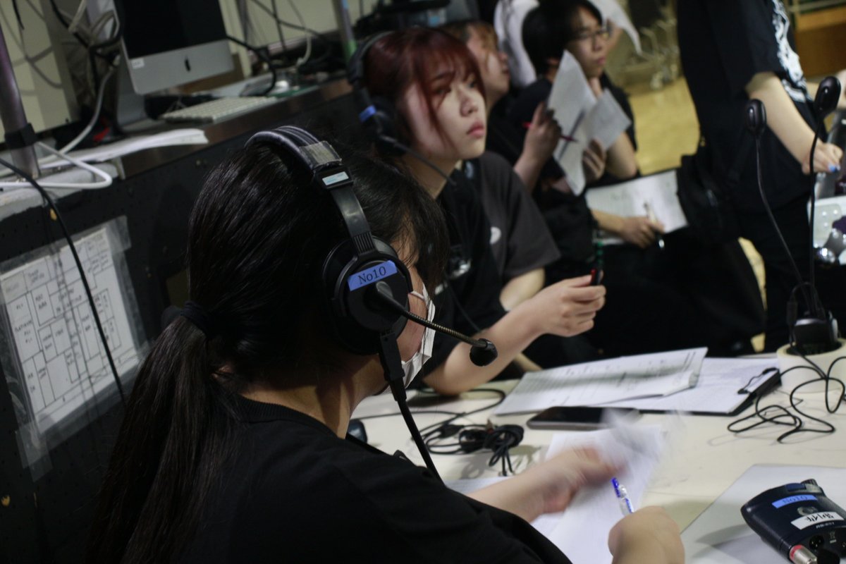 vao_official's tweet image. 1年生はじめてのイベント #ArtsLab ✨
リハーサルでも大盛り上がりでした😆🙌
エンタメ精神最高♪
#音響芸術学科(@vao_sound )
#ミュージシャン学科
#マスコミ出版芸能学科
#リハーサル
#ちょっとネタバレ