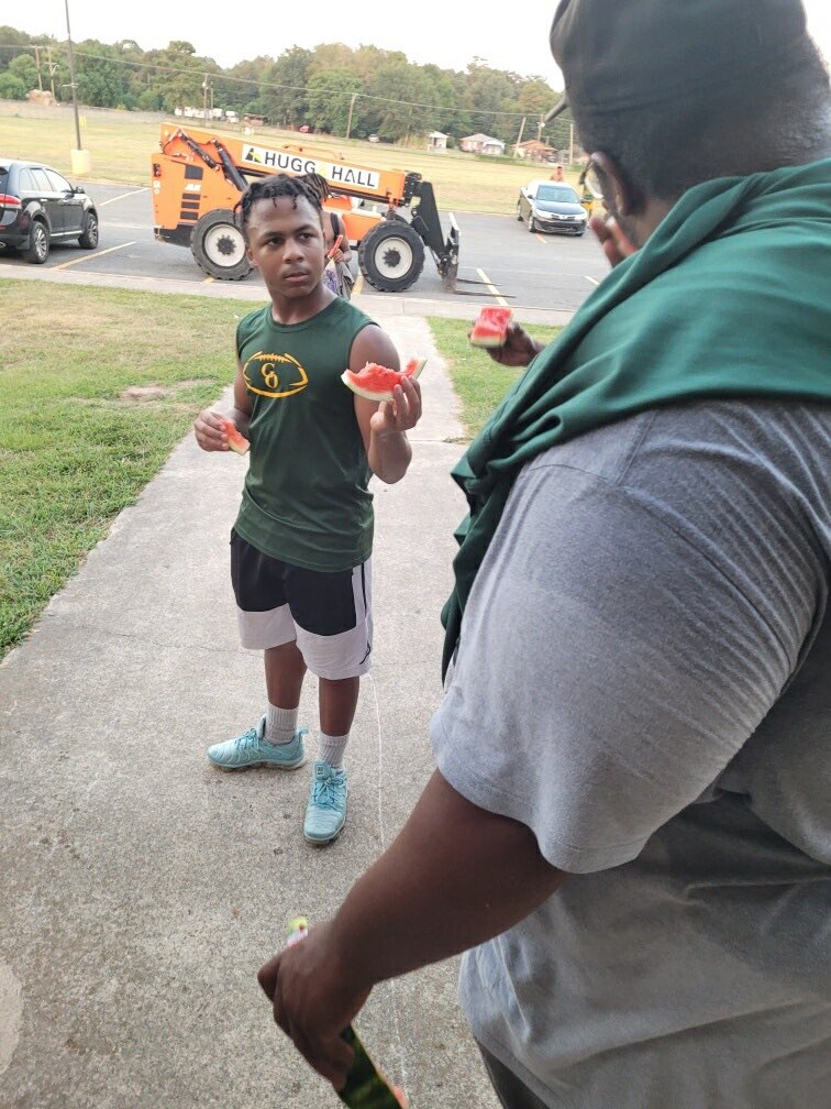 Green Oaks Giants Football tweet media