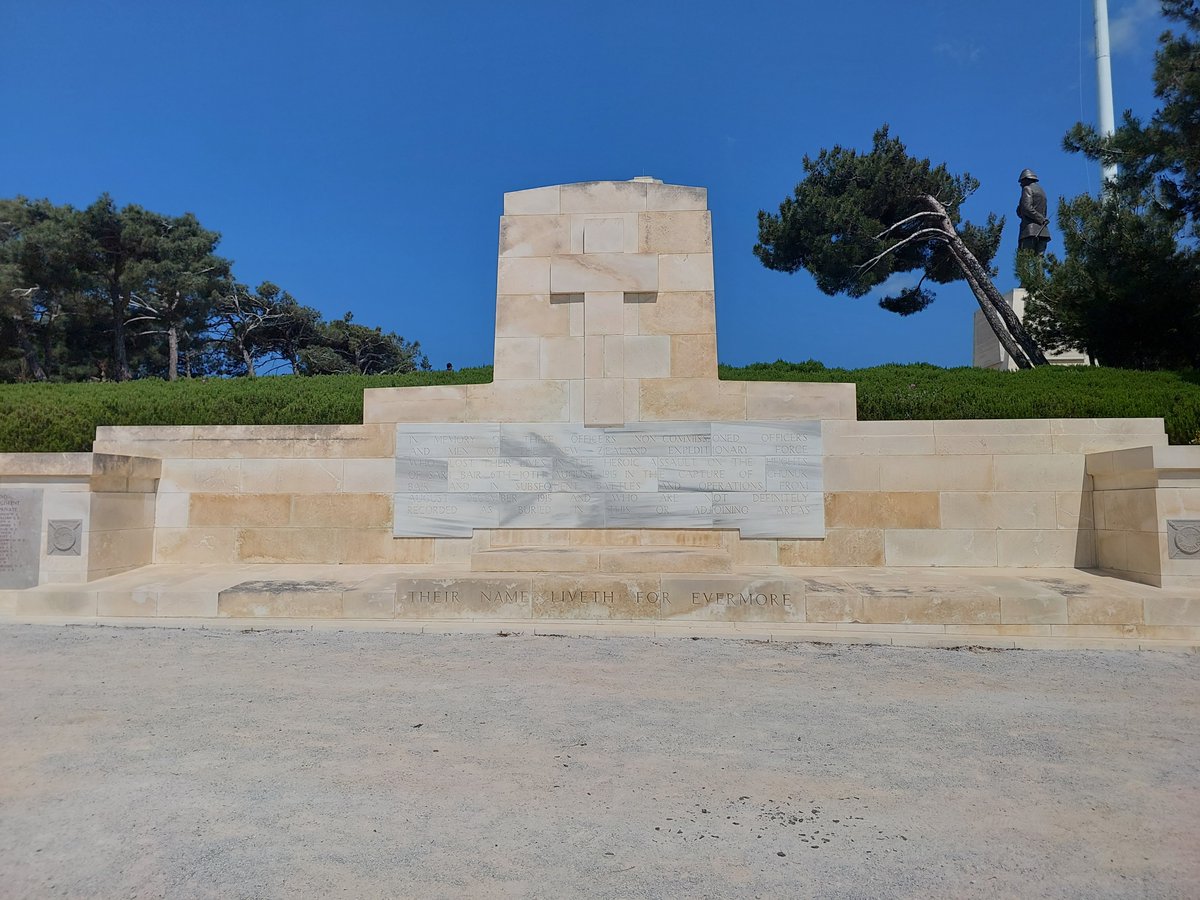 On August 8th 1915, Chunuk bair looked like hell due to heaviest battle. The cemetery of New Zealand soldiers who could reach the hilltop. The Atatürk statue on back. #Gallipoli #Battlefields