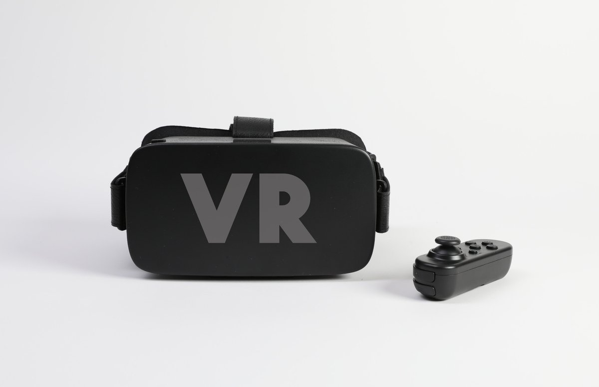 DemiPapaz's tweet photo. #ALM102
Virtual reality goggles with VR text by Jernej Furman (CC BY 2.0)
https://t.co/VnBwdOCAjg https://t.co/U3VjQdtIzB