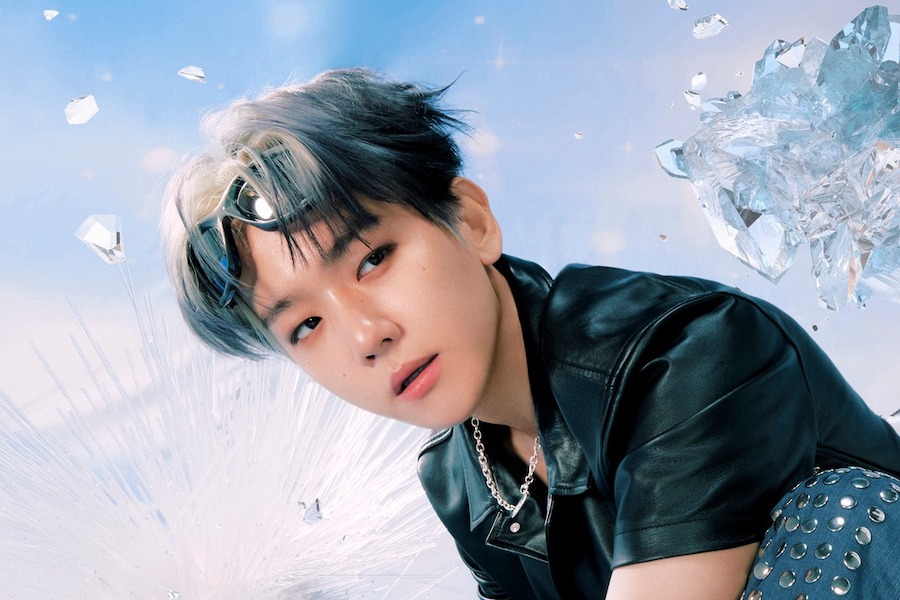 soompi's tweet photo. #EXO's #Baekhyun Confirms The Launch Of His Own Company + Clarifies Rumors  
https://t.co/M6lWgySKd3 https://t.co/kfT85q9sui