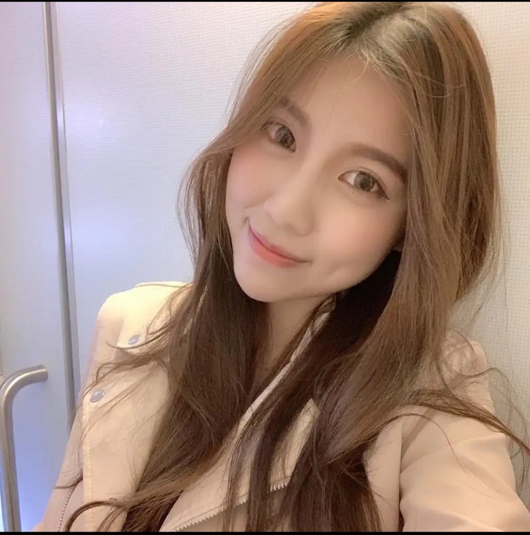 xiaohan0816's tweet photo. 這樣的我，有喜歡的，私訊聊天 https://t.co/yOrSGyo2yy