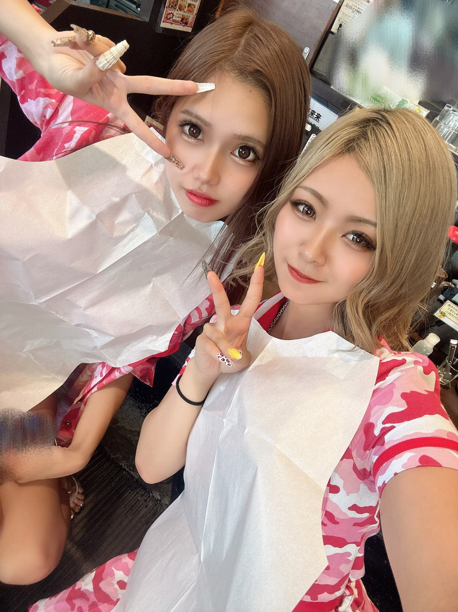 パチ屋 ギャル 