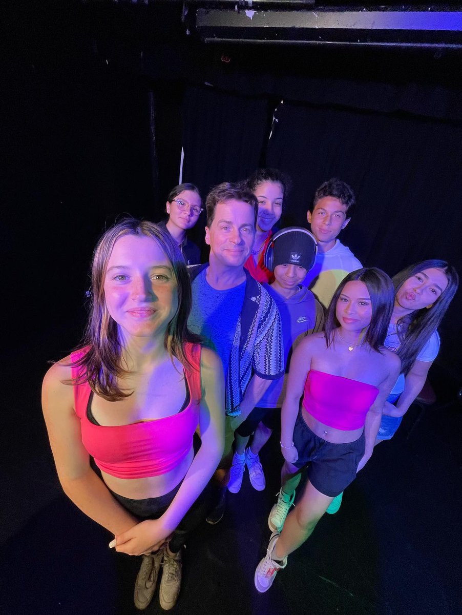 YoungActors's tweet photo. This weekend, we kicked off the NYC August Master Class. Pictured are our current students, new and returning, who engaged in amazing work with our acclaimed teacher, Jeff Alan-Lee. What a strong start to our 4 week session, as we are gearing up for our September 12 week program! https://t.co/AiHyXQHQM1
