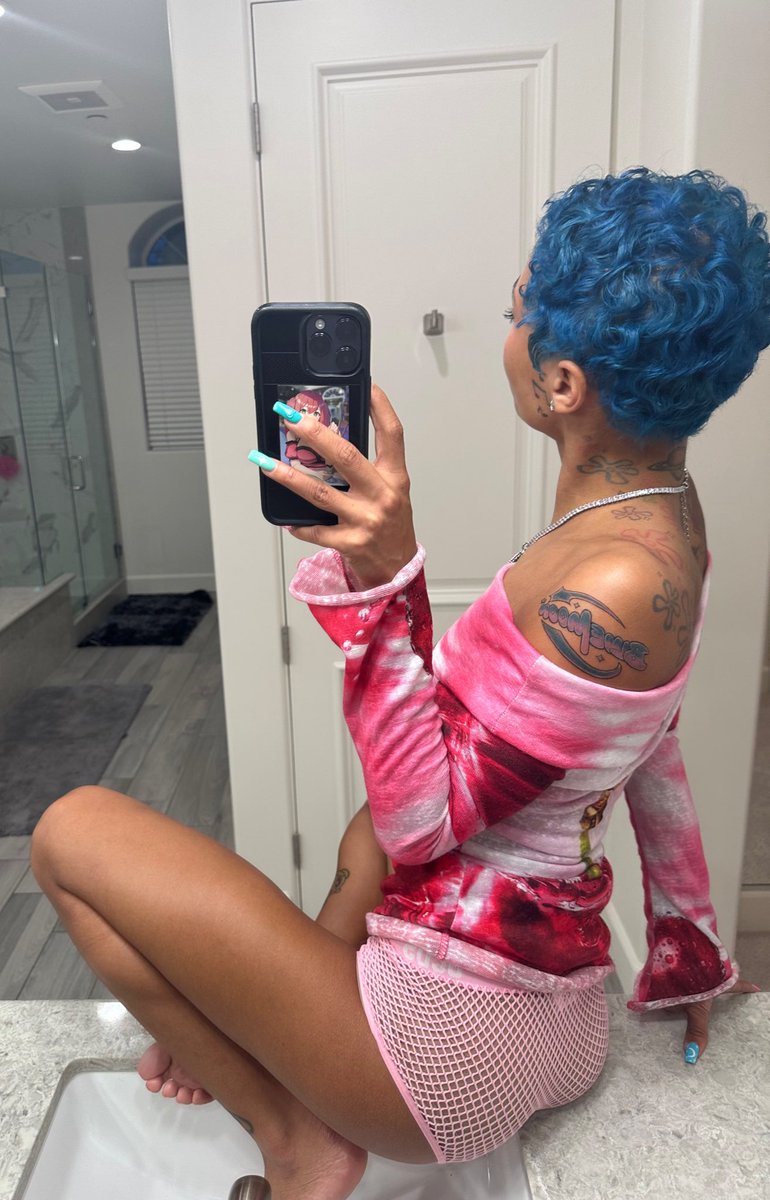 BLUEMOON EP 🌚🐬🌙💖 5 songs 😍