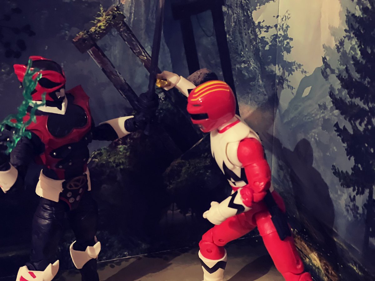 TokuChief's tweet photo. 7 of Power Month is Lost Galaxy. @Ranger_Liz I consider it the epilogue of the Zordon era. Great moments include the Magna Defender Arc, Trakeena’s Journey, to the 10th Power, & Karone’s redemption. It truly was a grand way to close out the 90’s #GoGalactic #PowerRangers30 #Leo https://t.co/moLDoYWttv