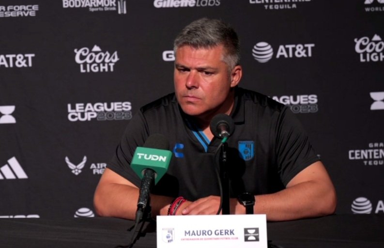 “Agradecimiento total, ver playeras de Querétaro en el estadio emociona; también la gente que por redes sociales está felicitando al equipo"

<a href="/Tanquegerk9/">Tanquegerk.oficial</a>
DT #GallosBlancos #Querétaro #LeaguesCup #LeaguesCup2023 #QFC #GBQ <a href="/Club_Queretaro/">Gallos Blancos 🐓</a> #MauroGerk