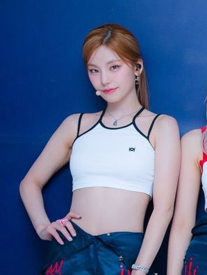 오늘 너뮤 예뻐어🥹