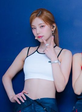 두둥🖤 tweet media
