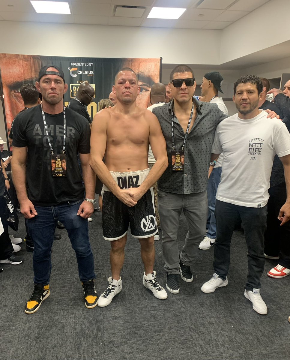 jakeshieldsajj's tweet photo. Brothers for life https://t.co/OKJGmi03pB