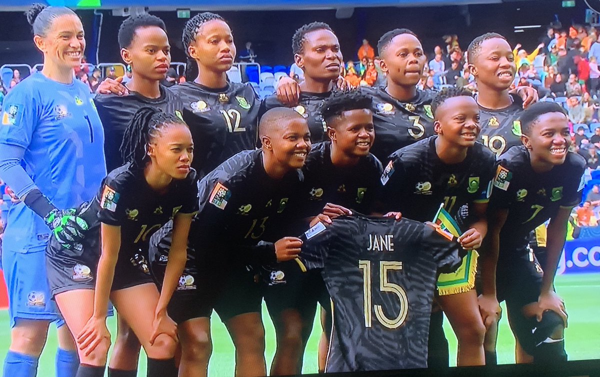 jaytcoza's tweet photo. @Banyana_Banyana better luck next time but thanks for always giving us a good game and for always fighting. #NotDoneYet #MoveWithShield https://t.co/8ykv0sGO2h