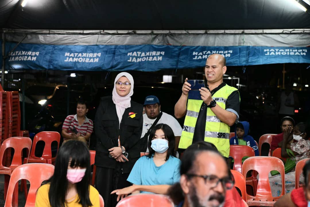 mp_ampangjaya's tweet image. Parti-parti yang bertanding diingatkan supaya tidak menyentuh isu sensitiviti seperti kaum, agama, Institusi raja - raja serta berita palsu. Selain itu, parti juga diingatkan supaya mengelakkan sebarang provokasi.

#SPR15 #N19