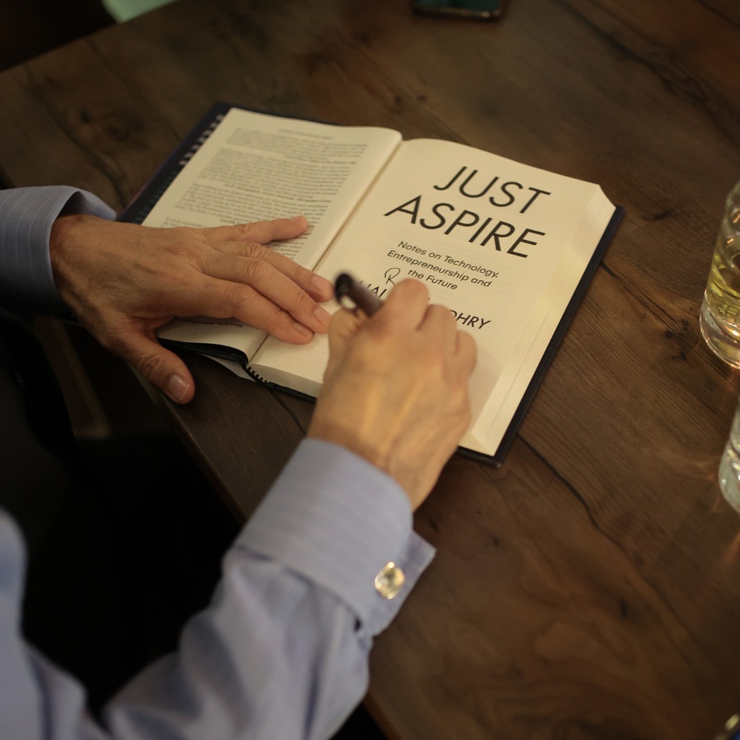 AjaiChowdhry's tweet photo. If you or your friends would like to get your hands on a personally signed copy, limited copies are available for delivery across India through Rohit Enterprises.
M: +91 98220 26389 E: rohitexpress@yahoo.com.
#JustAspire #DrAjaiChowdhry #Fatherofhardware #HCLfounder #valuesandbeliefs #Businessinnovation #India #IT #software #TechnologyInnovation #Techpreneurs #innovations #digitaltransformation #digitalIndia #makeinindia #itsector #mentor #entrepreneur #businessgrowth #technology #informationtechnology #journeytosuccess #growthmindset #successfulentrepreneur #passionandpurpose #entreprenurship