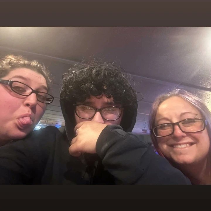 Amy McCombe (@stellar_amyliz) on Twitter photo 
