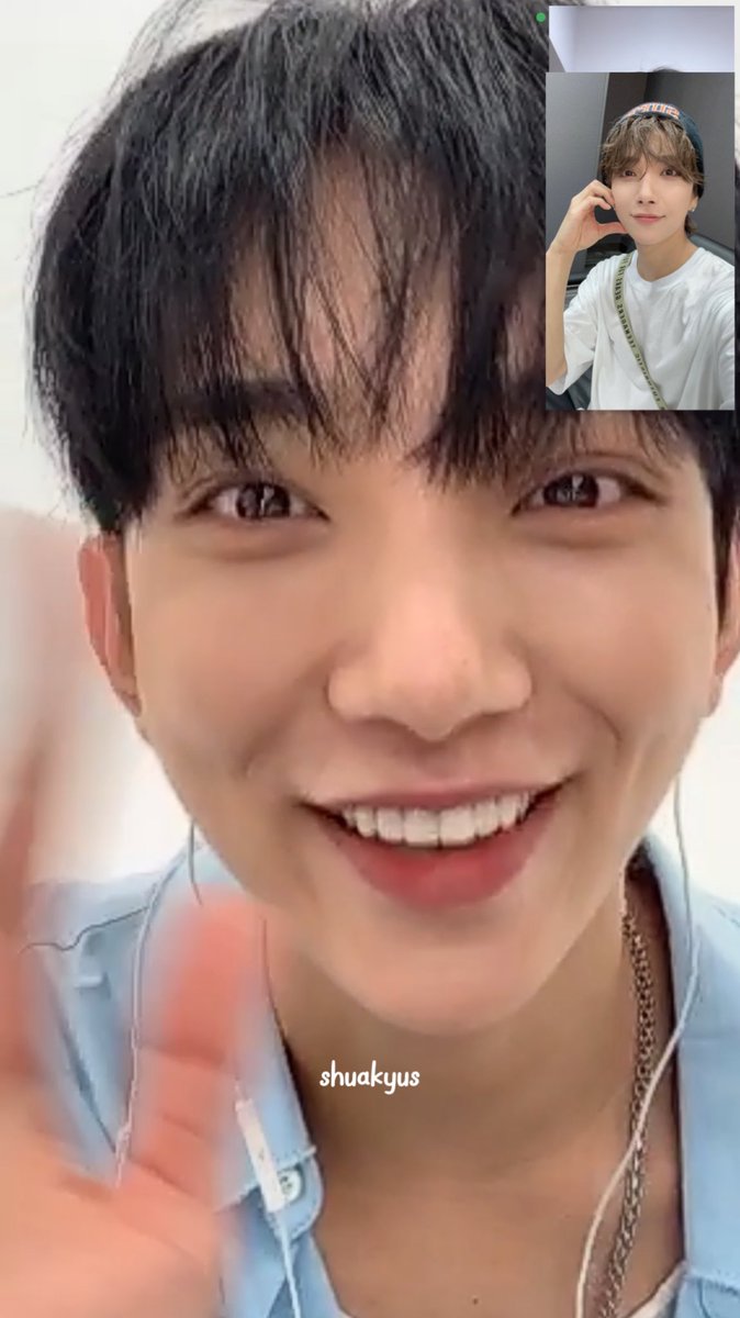 shuakyus's tweet photo. 230806 이즈위

boba joshua 🤏🏻

#joshua #조슈아 #세븐틴 #seventeen https://t.co/rmkq7E1qVs