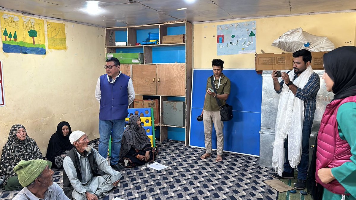 nilp_ladakh's tweet photo. #Observor from @EduMinOfIndia GOI monitoring various Assessment Test #FLNAT randomly in UT of Ladakh.
#FLNAT smoothly carrying out at all identified Assessment Test centres.
@dse_ladakh @lg_ladakh https://t.co/u9rVXYCxbQ