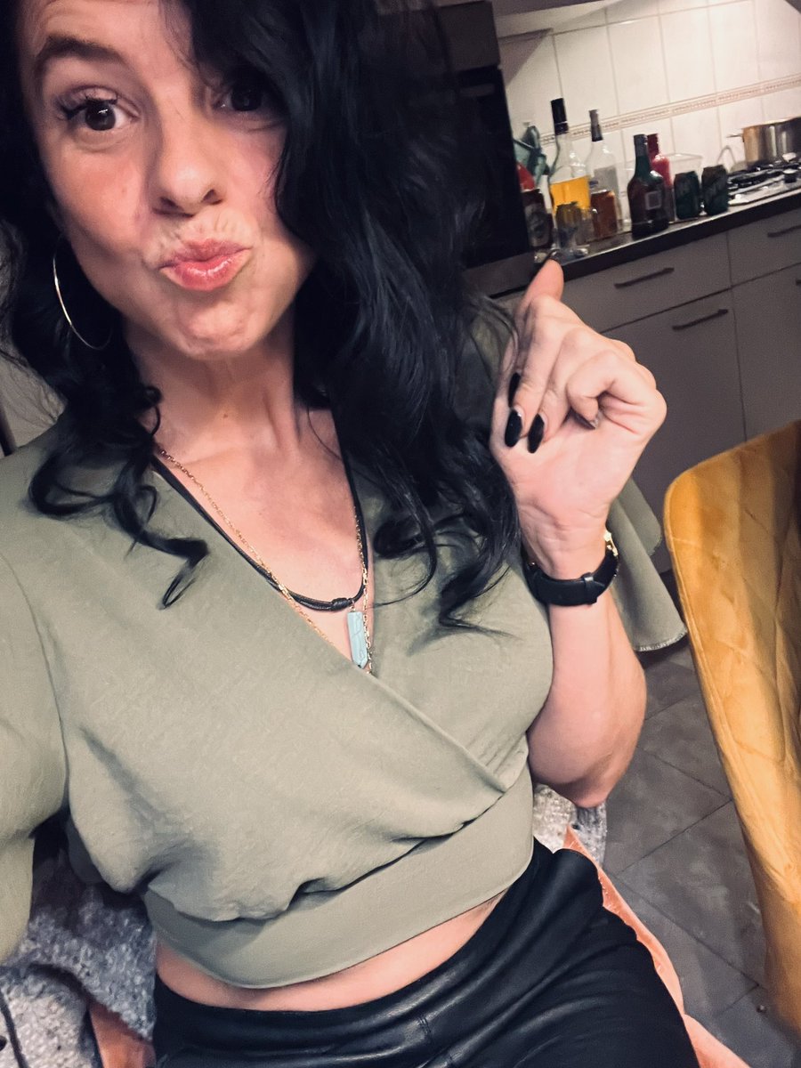 beabeastbydee's tweet photo. Just enjoy your life! Be happy &amp; enjoy it! ♥️

#love #beblessed #beyou #dontsaysorry #justbeyou #feelingblessed https://t.co/cFqJewINeX