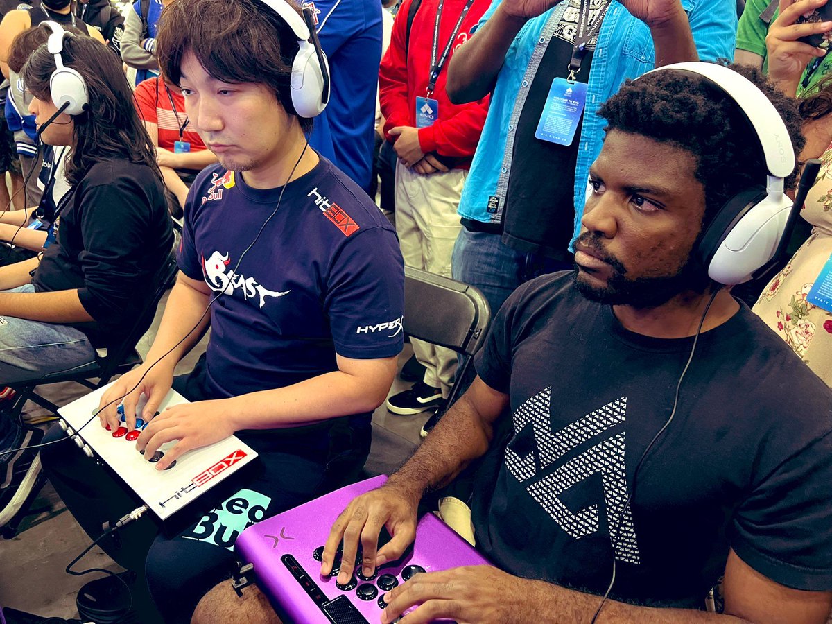 In the end, I got 65th out of 7k players in SF6 at #Evo2023. Lost to Daigo (Ken) in winners, Hsien (Dee Jay) in losers.

Proud w/ how I played. Focused a bit too much on my Winners side loss after. Gotta mental reset. Had a fun time!

⬇️ Vs. Daigo in 2018 &amp; 2023. Maybe in SF7...