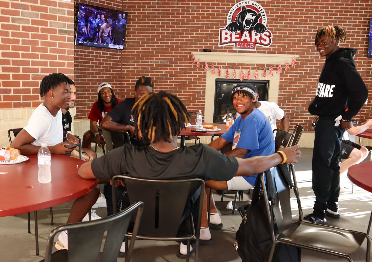 The first year players are all moved in and ready for camp. We can't wait to see the returning players tomorrow! #gobears🧱🐻🧱