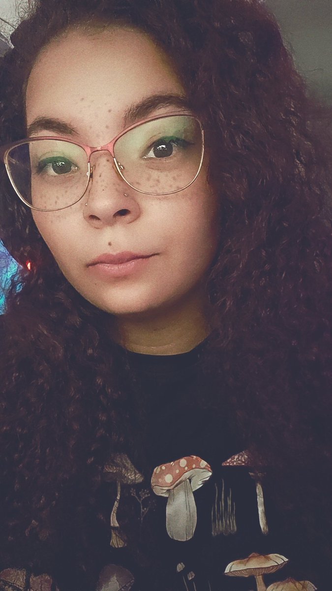 itszeroish's tweet image. Testing out Kick!! Come say hello kick.com/itszeroish