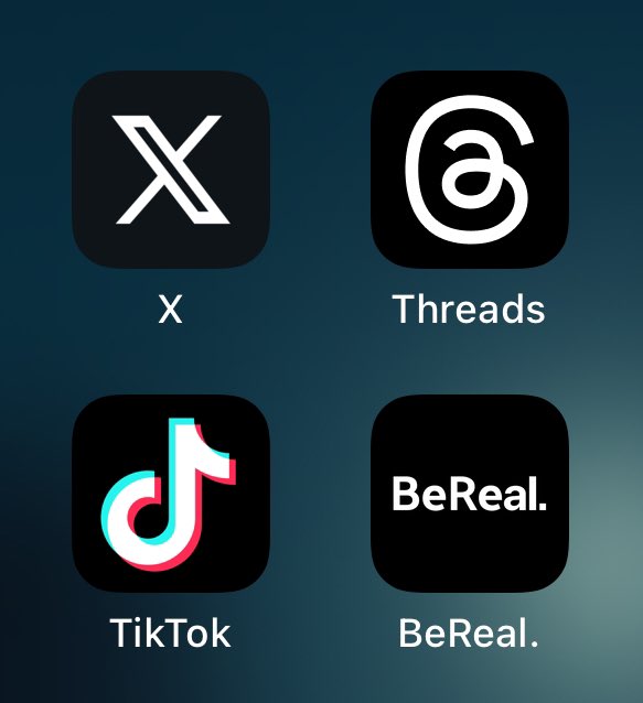 Apple Hub tweet media