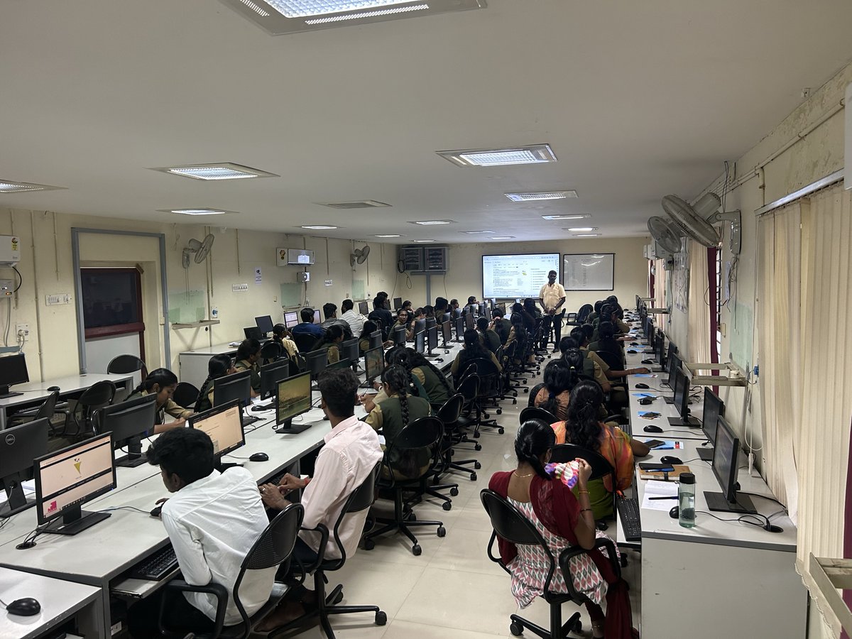 PSIT_TNAU's tweet photo. TWT#29 PS&amp;IT, AEC&amp;RI - தமிழ்நாடு வேளாண்மை பல்கலைக்கழகம் - தமிழ் இணைய கல்வி கழகம் - கணித்தமிழ் பேரவை கருதரங்கம் -  முனைவர் துரை.மணிகண்டன், இணையத்தமிழ் ஆய்வாளர் அவர்களுக்கு நன்றி - Inspiring session on Tamil Computing - Great Learning and sharing of knowledge https://t.co/hLAlnlDbRD