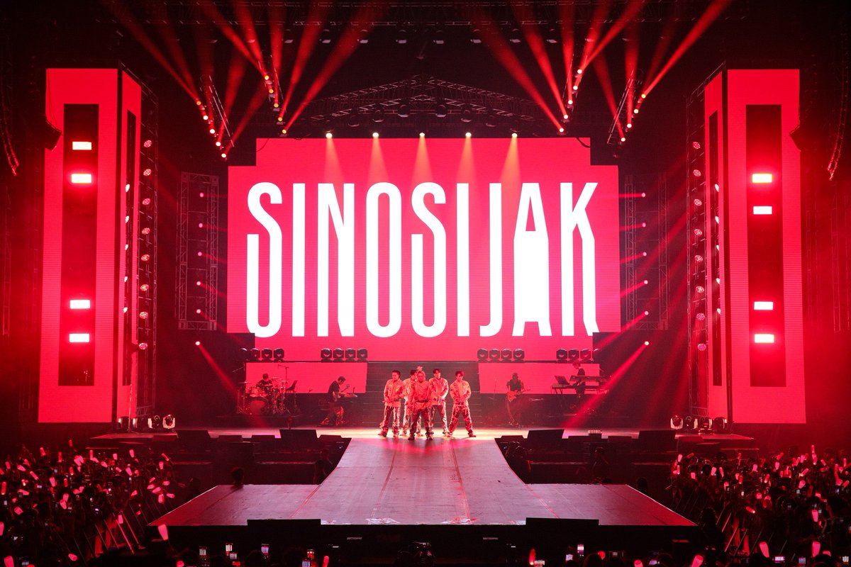 TheBigDome's tweet photo. Good morning Filo iKONICS! PCD is real right? 🥺

Here are some more photos ICYMI 😉

📷Danilo Factor

#iKONinMANILA2023 #iKON #iKON_TAKEOFFinManila #iKONatTheBigDome #TheBigDome https://t.co/beASwR8SK0
