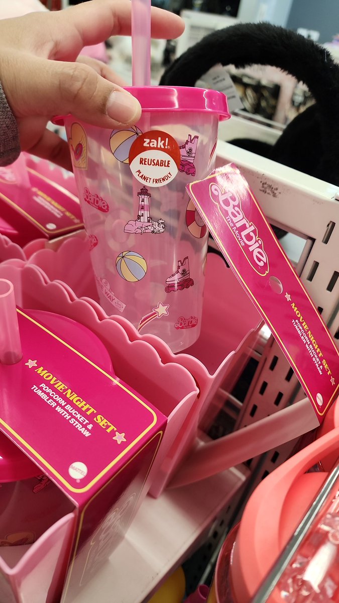 LadyRoyco's tweet photo. All about barbie https://t.co/DBHhtAQ9sr