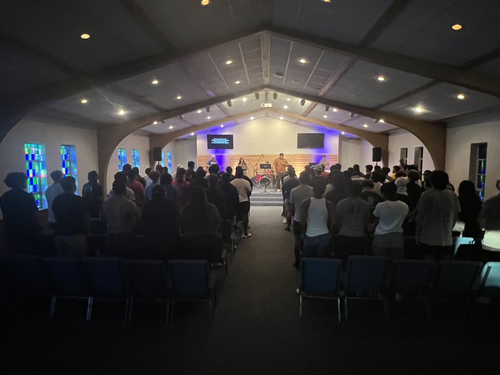 MarcosHinojosWB's tweet photo. Day 1 and we’re already winning the most important battle! 12 new Wayland Baptist University Football Players gave their life to Christ as we worshipped and heard Tiny Dominguez speak! Thank you Lord and may many more follow!! https://t.co/AyeGb2ynUe