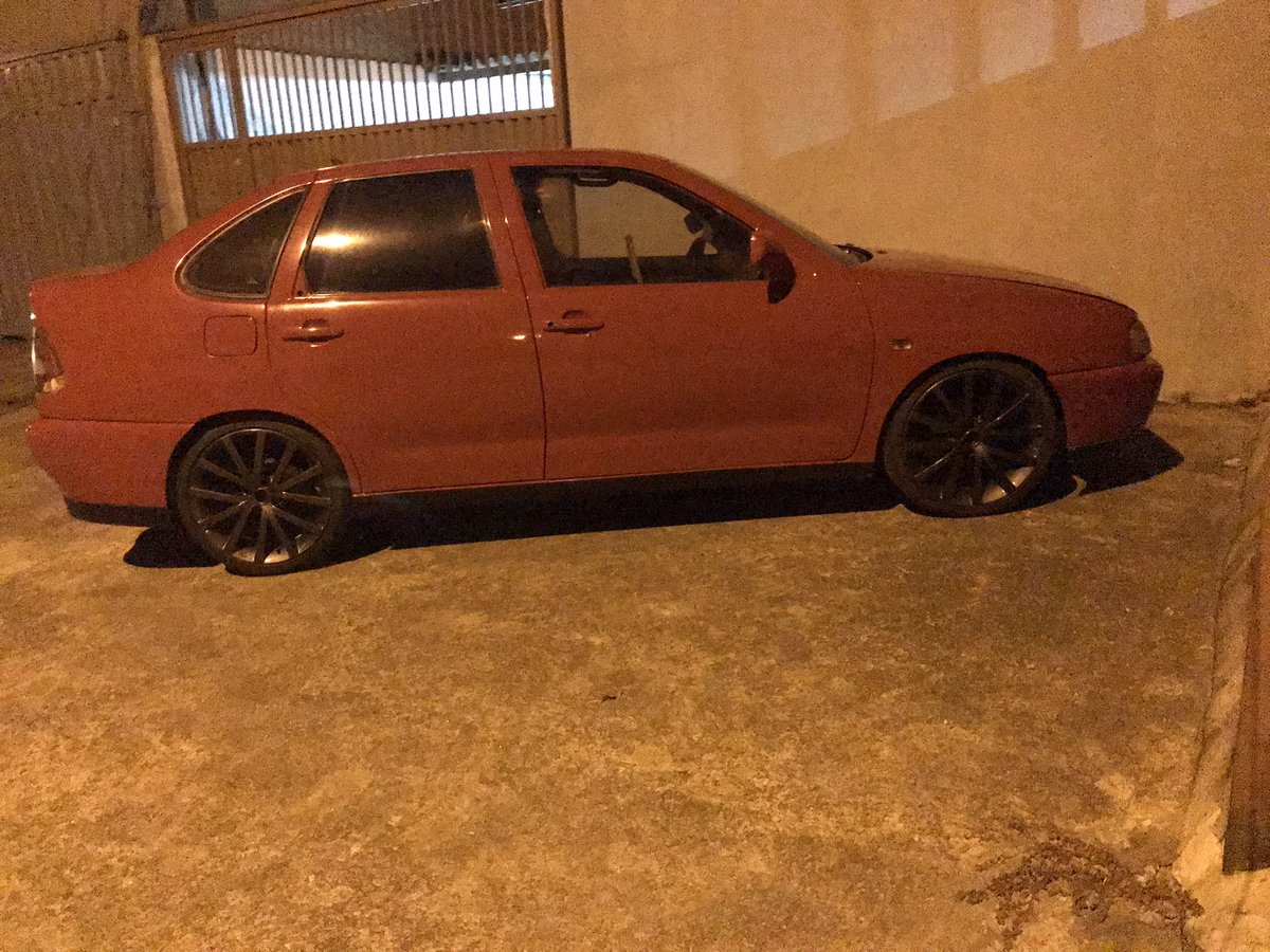 Ostento da minha maneira  um passo de cada vez …🚘
