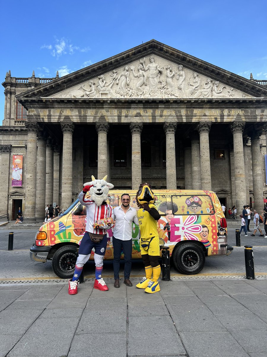 ¡La Progre desde Jalisco!
Seguimos en la ruta progresista recorriendo todo el País. 
Sonrían, Vamos muuuuyy bien. 
¡Vamos a ganar!