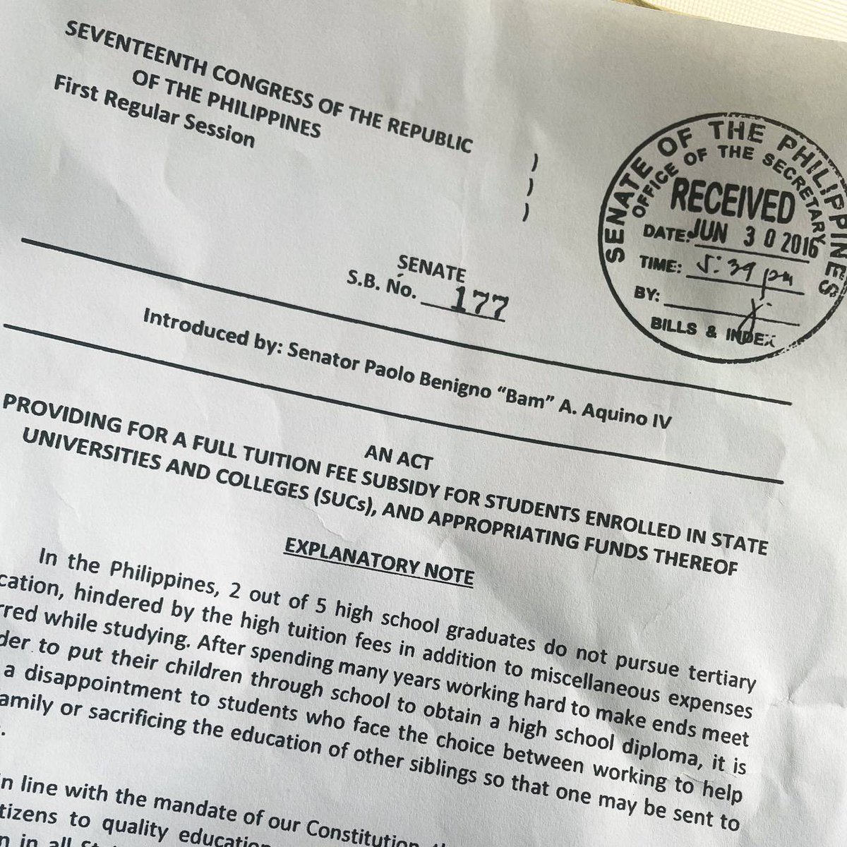 bamaquino's tweet photo. Mahaba at mabusisi ang pinagdaanang proseso bago maisabatas ang libreng kolehiyo sa Pilipinas. This law has a special place in my heart, na hinding-hindi mabubura kailanman.

Happy Anniversary sa Libreng Kolehiyo! Mabuhay ang Kabataang Pilipino! https://t.co/gqheRa69Ti